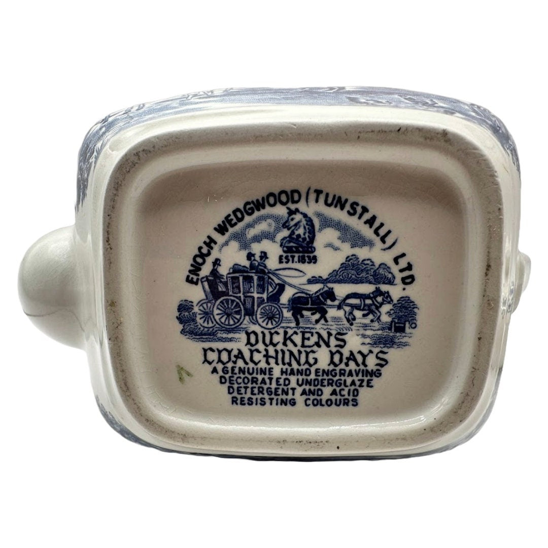 Enchanting Wedgwood Tunstall Dickens Coaching Days 13-piece Dinnerware Set
