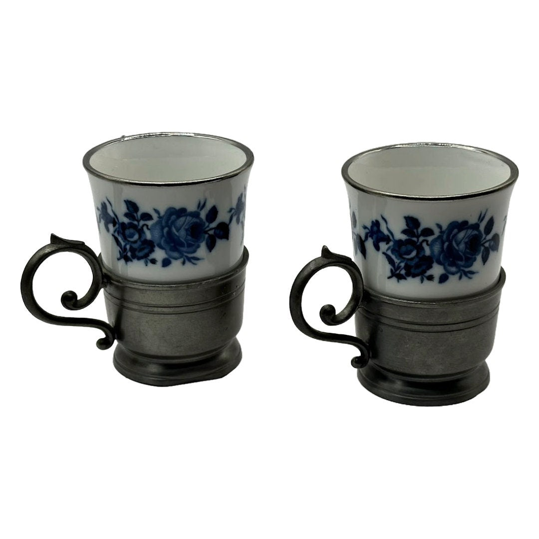 Charmante Delftsblauwe Kopjes met Edeltin Inzet - Een Vleugje Nederlandse Elegantie! - Cadeau voor Moeder - Moms gift
