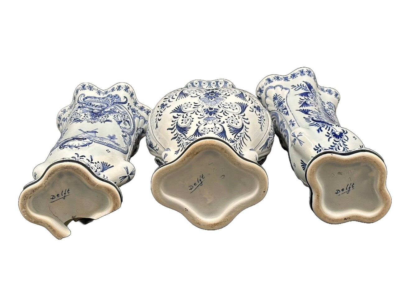 Beautiful Delft Blue Cabinet Set - Unique opportunity! - Delft - Handicrafts - Hand painted - Collector's item - Free shipping