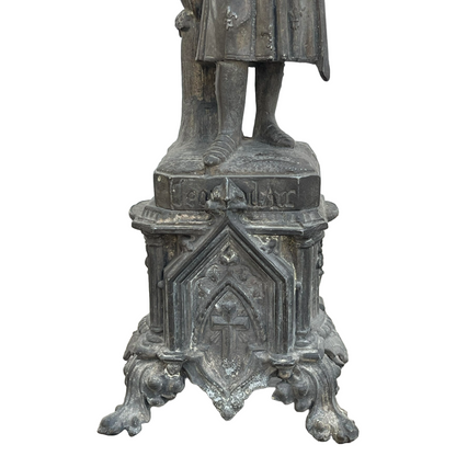 Beautiful Statue of Jeanne d'Arc - Signed by M. Reberg