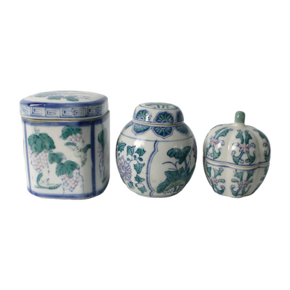 Set of 3 Porcelain Jars with Traditional Chinese Decoration, 20th Century