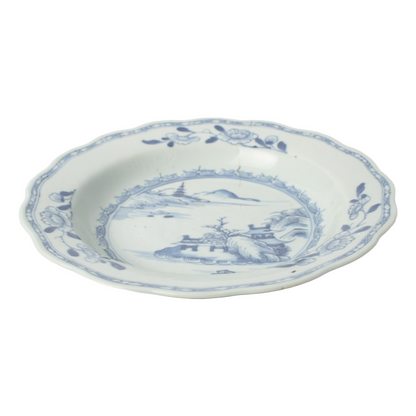 Stunning Antique Chinese Porcelain Plate - Qing Dynasty
