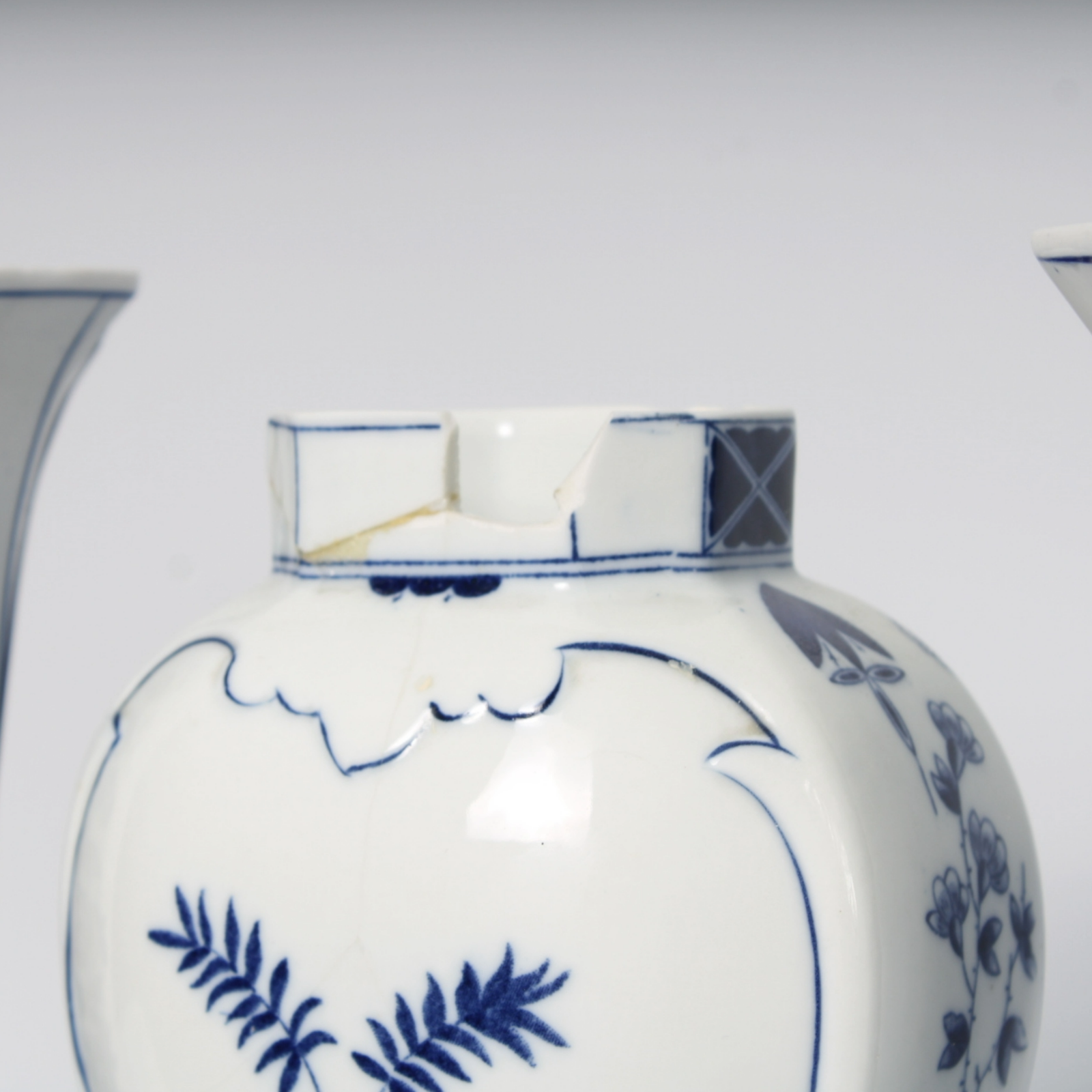 Beautiful 1950s Delft Blue Garniture Set - Set of 3 Pieces
