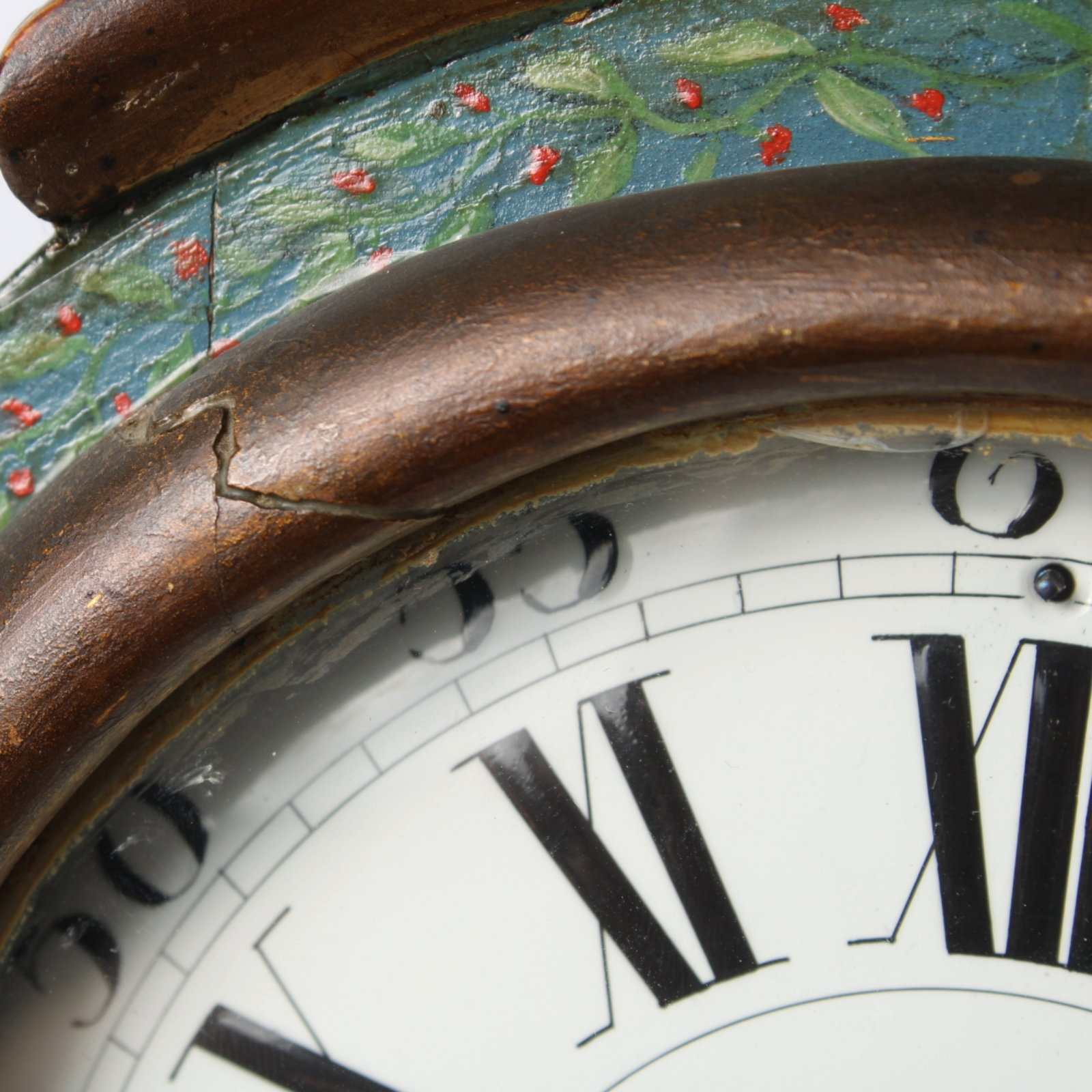 Antique Neuchâteloise Mantel Clock | Hand-Painted Wooden Timepiece ca. 1800 |