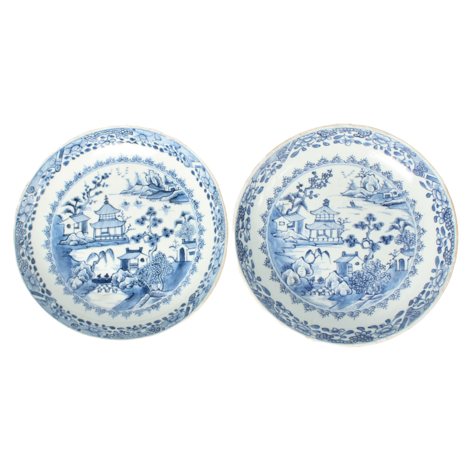 Rare Pair of Kangxi Blue and White Dishes (ca. 1700–1730) Qing Dynasty