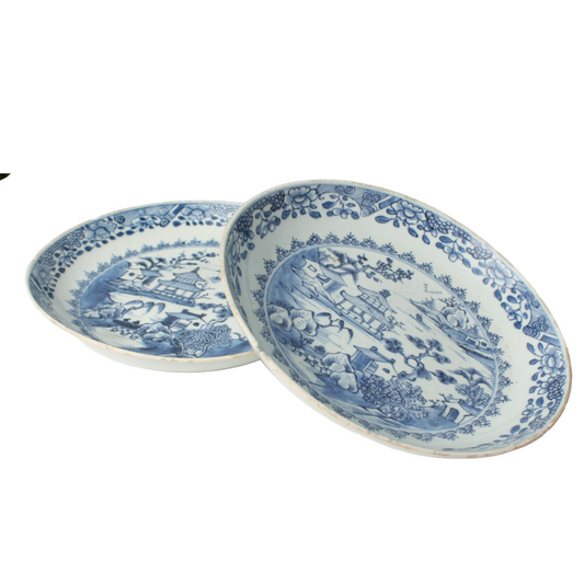 Rare Pair of Kangxi Blue and White Dishes (ca. 1700–1730) Qing Dynasty