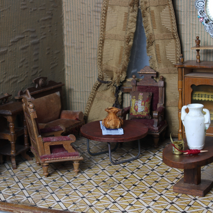 Antique Wooden Dollhouse "Villa Betsie" | Early 20th Century | Furnished
