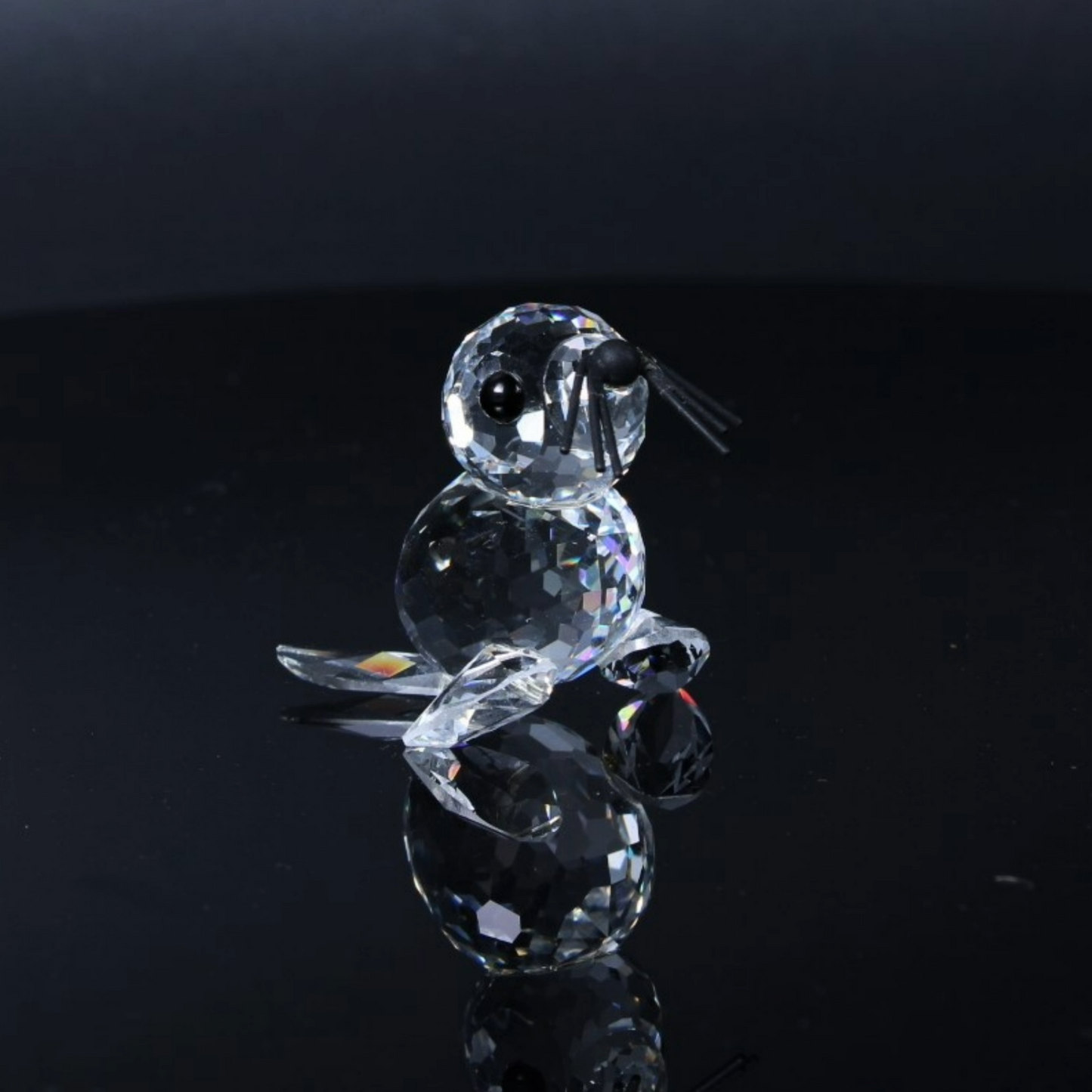 Stunning Swarovski Crystal Figurine - The Seal - Includes Box and Certificate