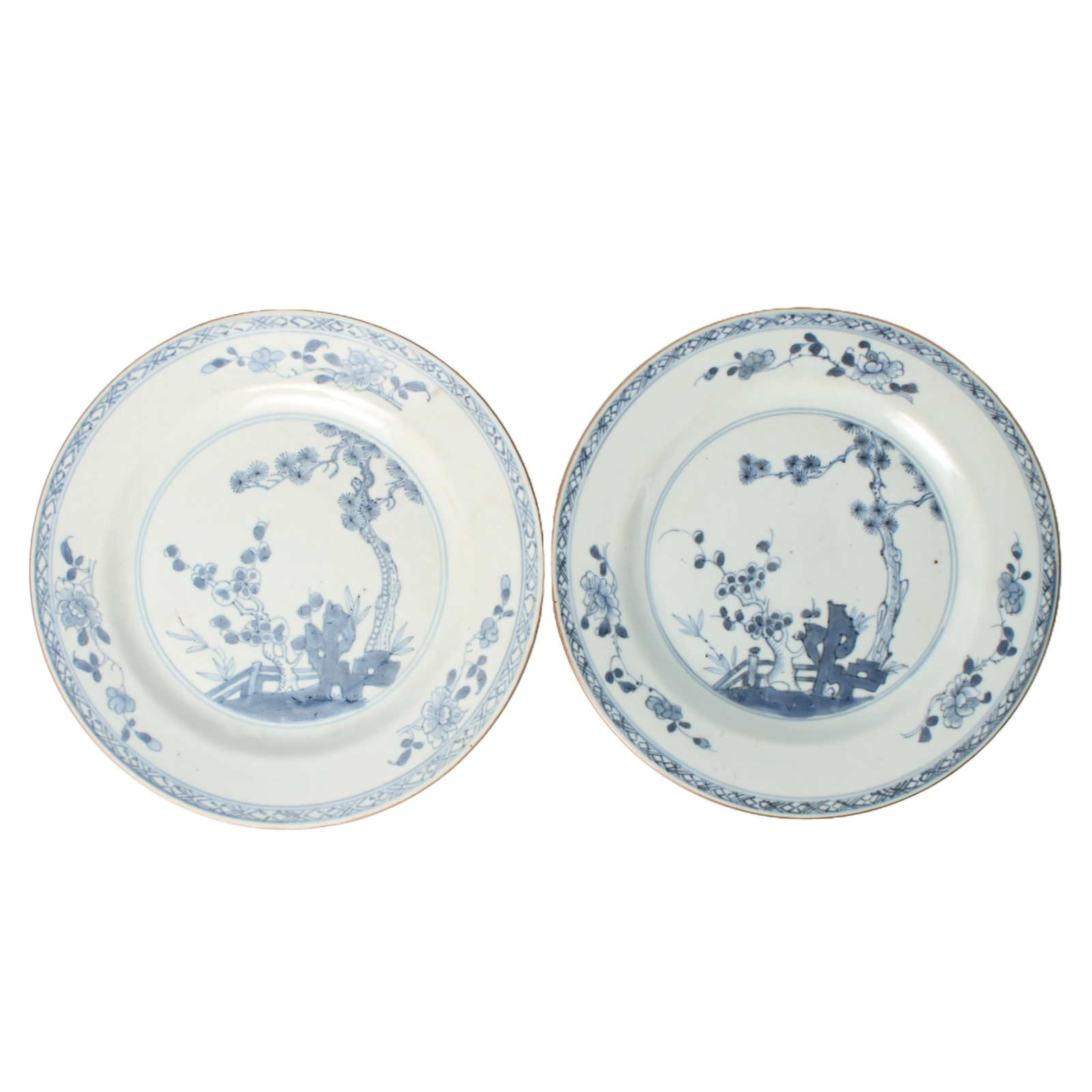 Pair of 18th Century Chinese Export Porcelain Plates with ‘Cheng Lung’ Mark