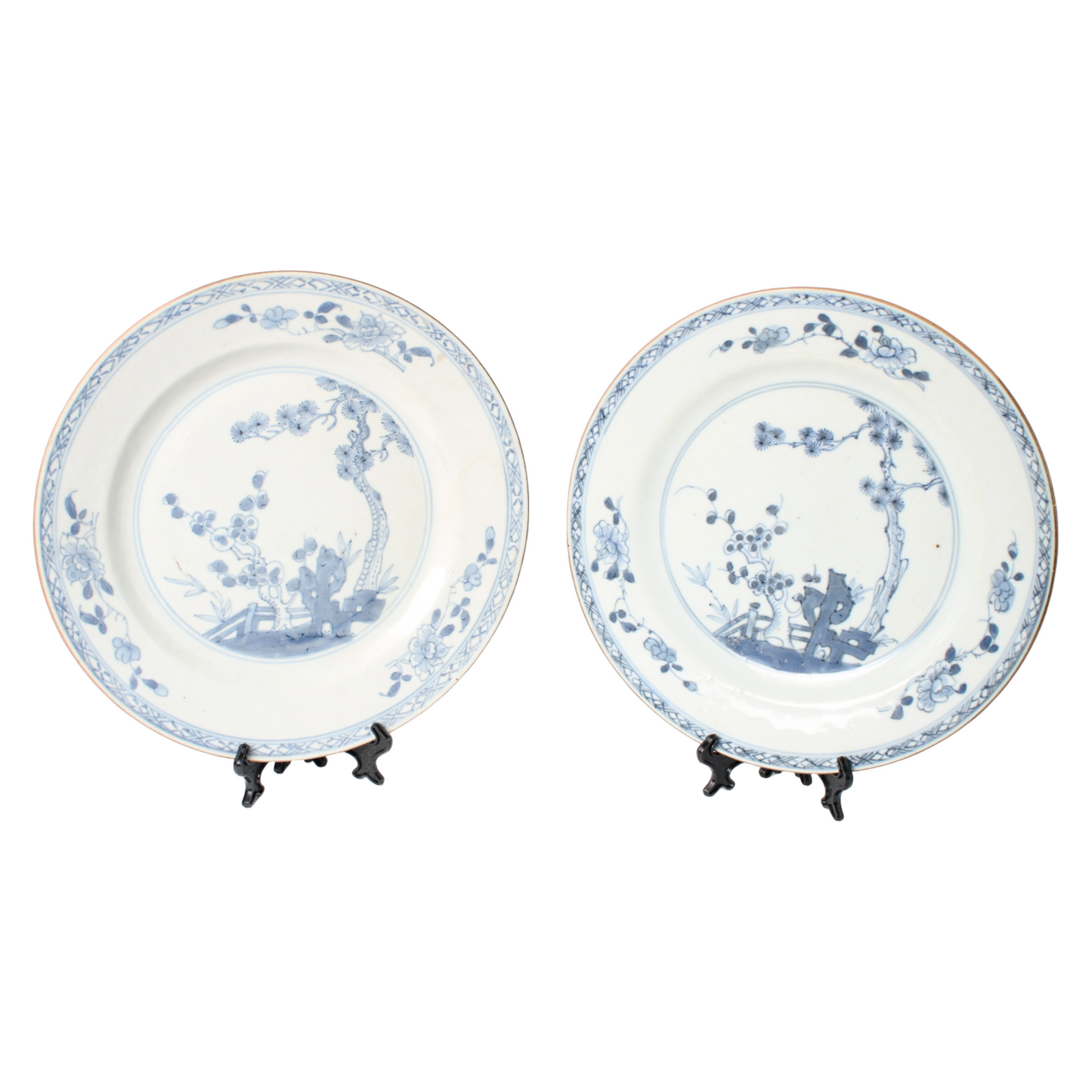 Pair of 18th Century Chinese Export Porcelain Plates with ‘Cheng Lung’ Mark