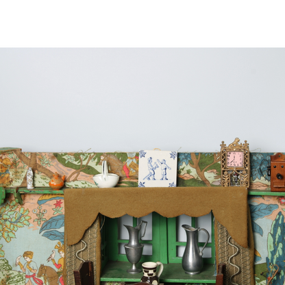 Antique Green Dollhouse Room ca. 1935–1950 | Detailed Miniature Living Room