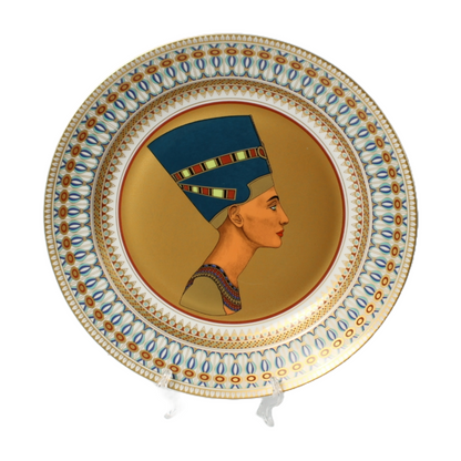 Limited Edition Kaiser Porcelain Plate Featuring Queen Nefertiti - No. 3055