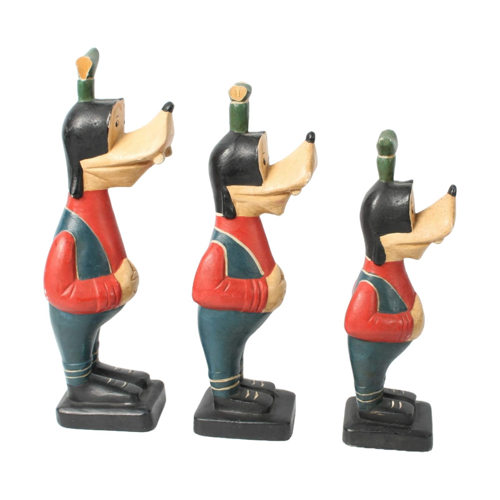 Set of Three Wooden Goofy Figurines – Walt Disney Collectibles – 25.5 cm Tall