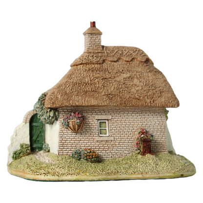 Crispin Cottage Miniature by Lilliput Lane, Handcrafted English Country House,