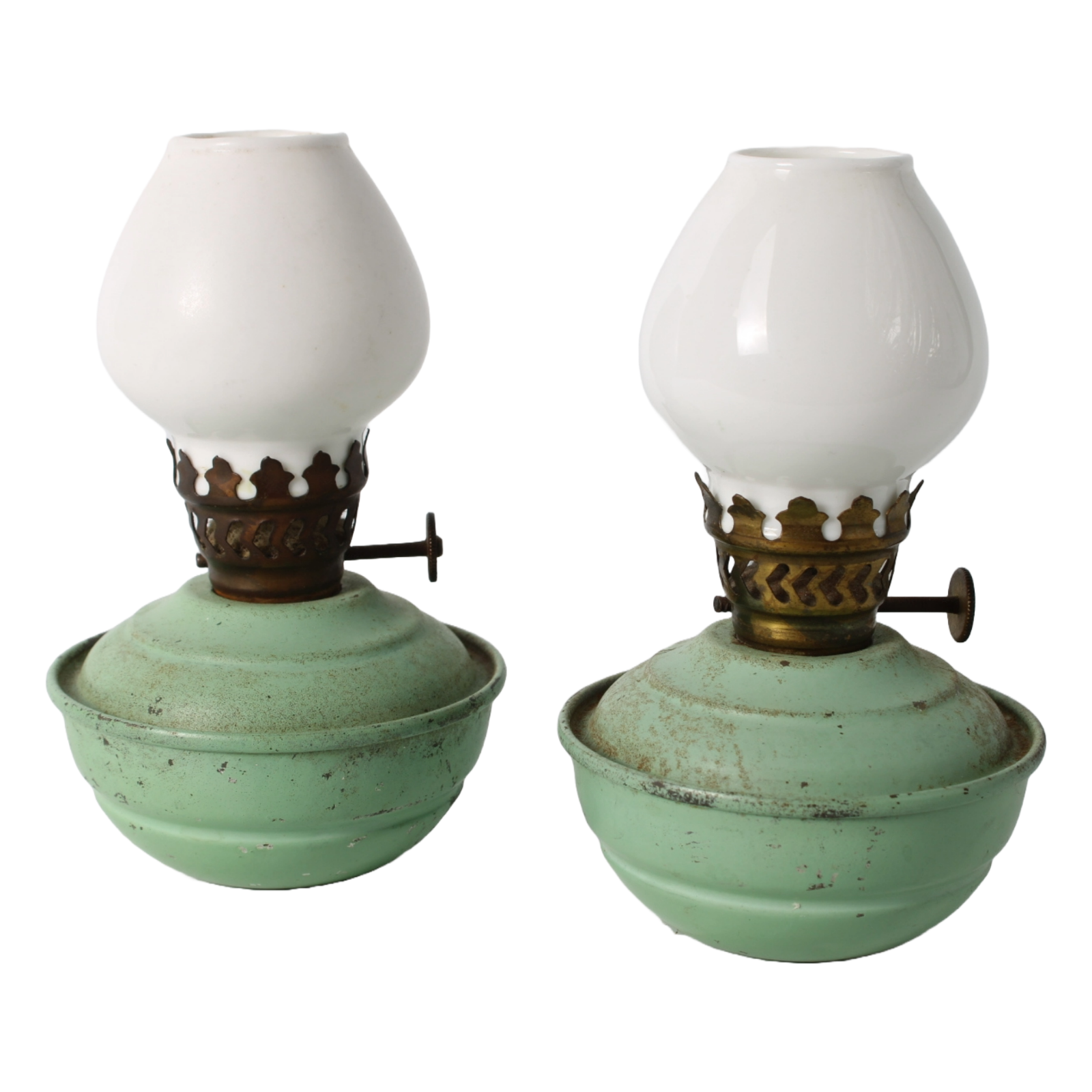 Vintage English Oil Lamp Set – Green Metal Kerosene Lamps with Brass Burner