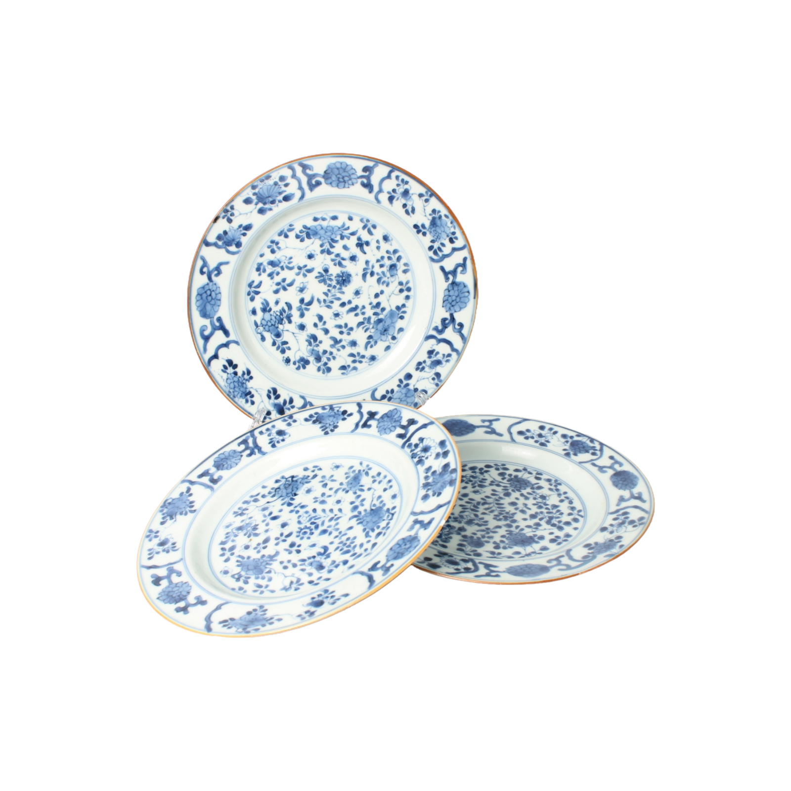 Set of Three 18th Century Chinese Kangxi Plates - Export Porcelain ca. 1700–1722