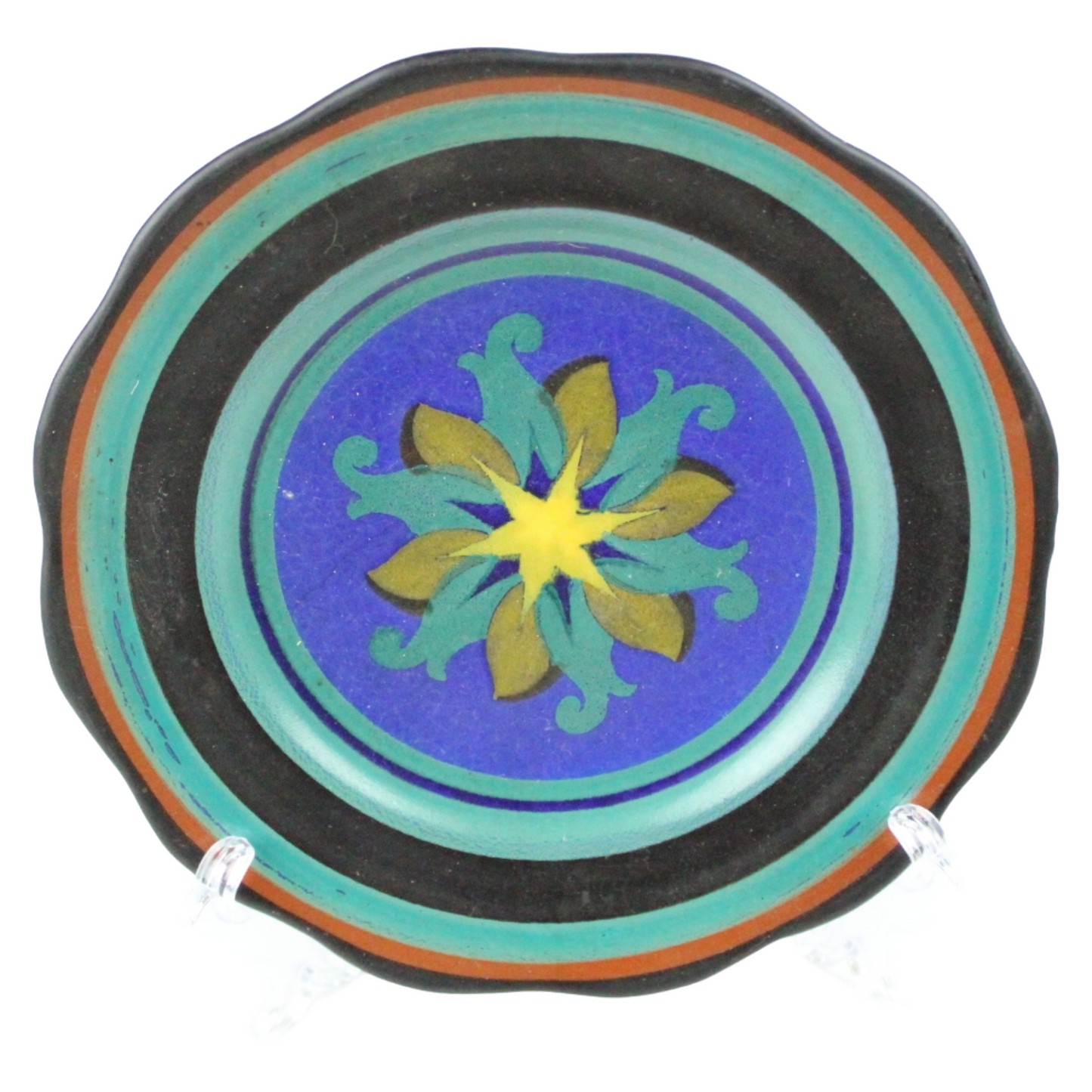 Set of 2 Gouda Pottery Plates – Hand-Painted Art Deco Design (ca. 1920–1940)