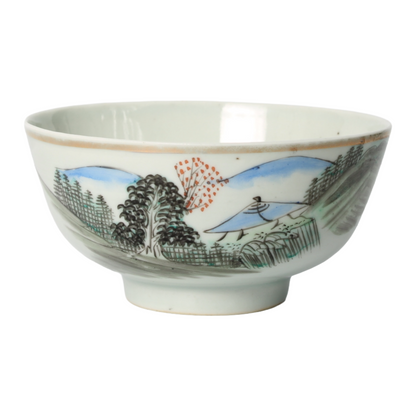 Chinese Famille Rose porseleinen kom met landschapsdecor – Qing-dynastie, 18e eeuw