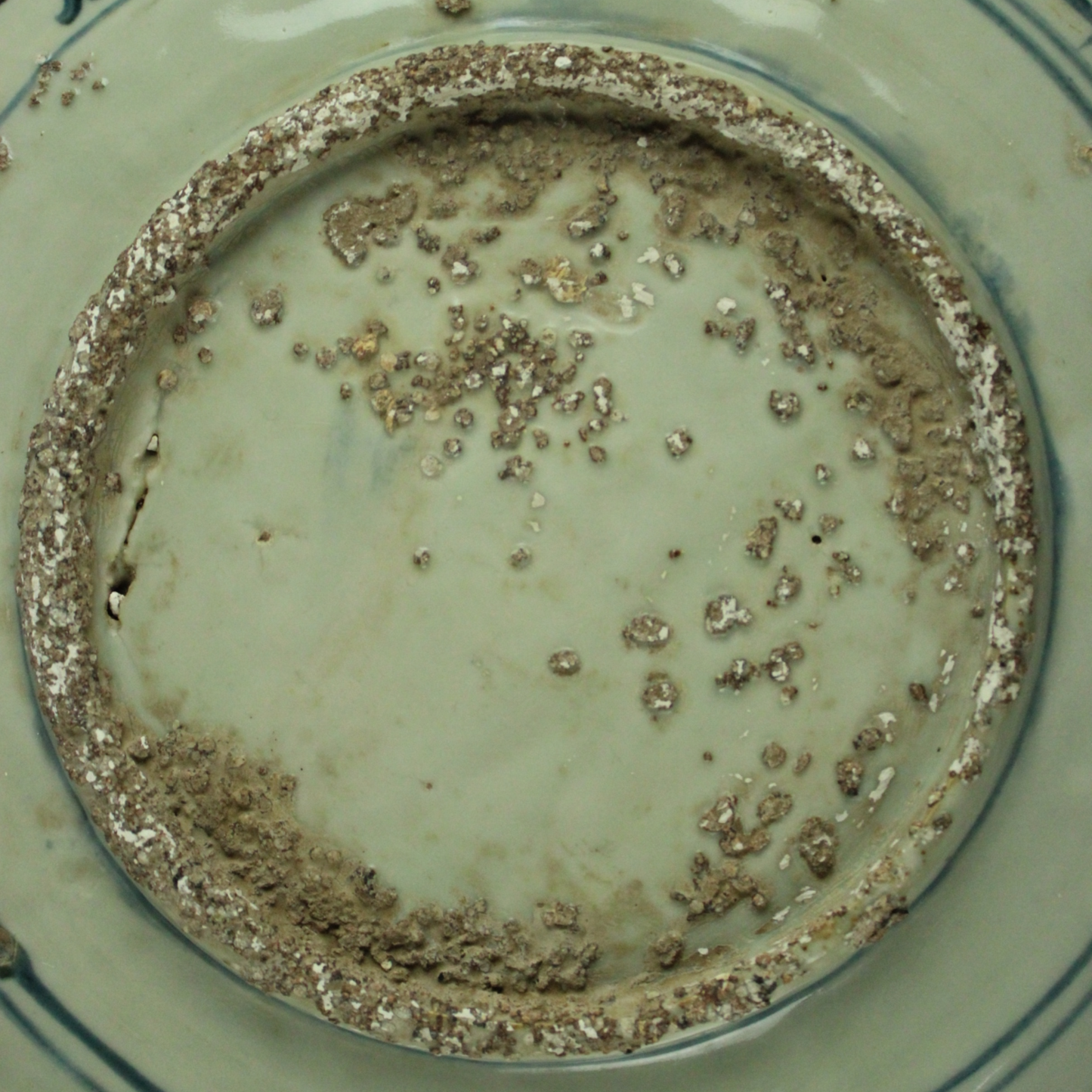 Chinese Blue & White Porcelain Plate – Shipwreck Find (Qing Dynasty, 18th Century)