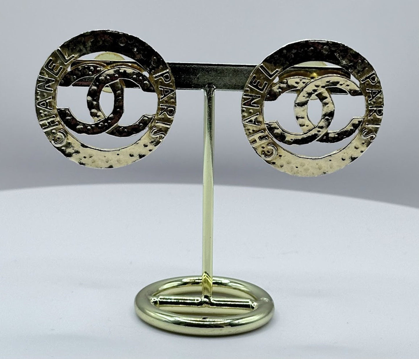 Gorgeous Iconic 1980s Chanel Earrings