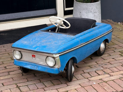 Moskvich Pedal Car - Moskvich Pedalcar - 1974 - Unique find - Barnfind - Mancave - Father's Day Gift - Eye-catcher - Car enthusiast