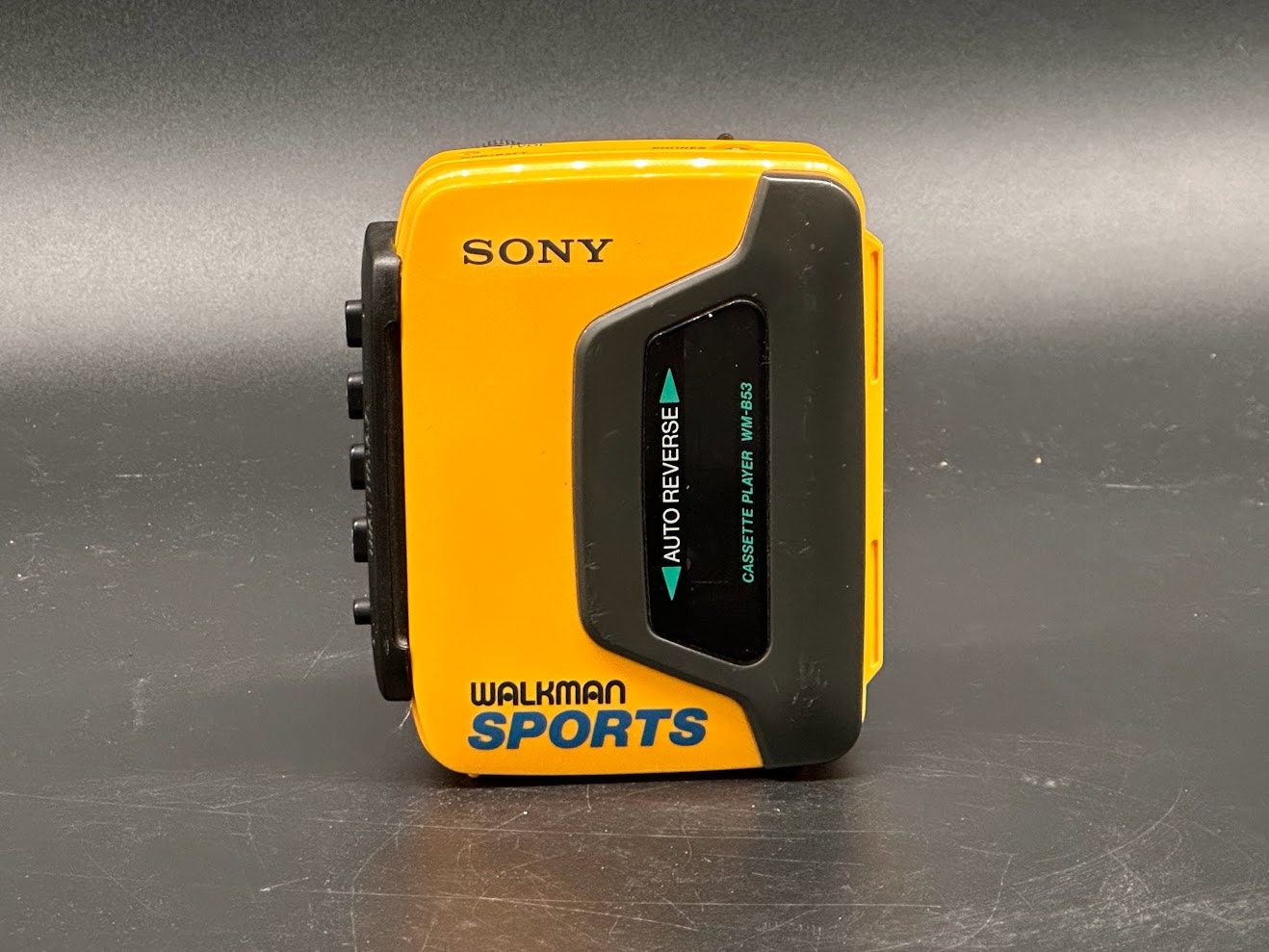 Sony Walkman Sport - WM B53 - Vintage - Cassete - Retro - Popular - Collectible - Free shipping