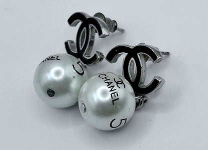 Prachtige tijdloze Chanel Oorbellen  - Vintage - Origineel - Cadeau - Gratis Verzending