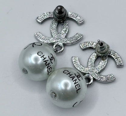 Prachtige tijdloze Chanel Oorbellen  - Vintage - Origineel - Cadeau - Gratis Verzending