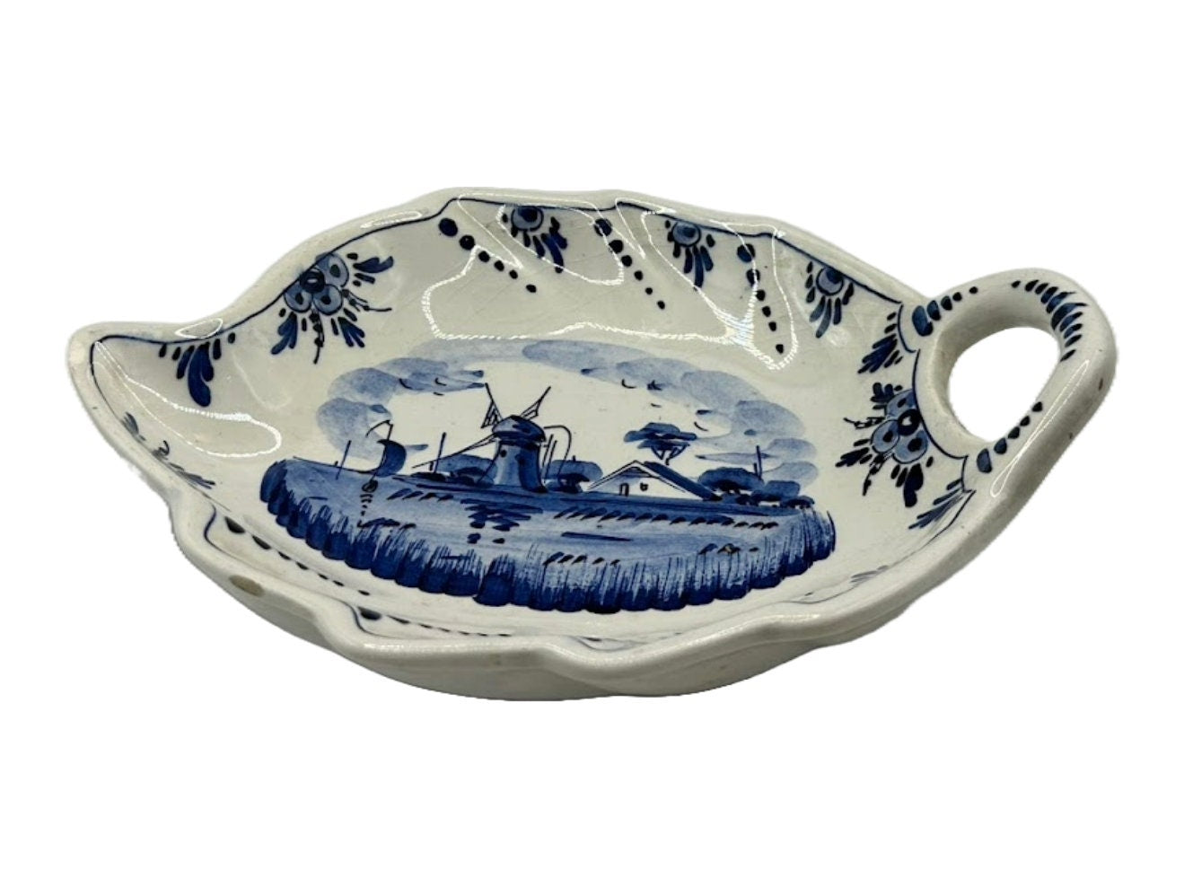 Liefelijk Delfts Blauw Schaaltje - Prachtig Stukje Nederlands Aardewerk!