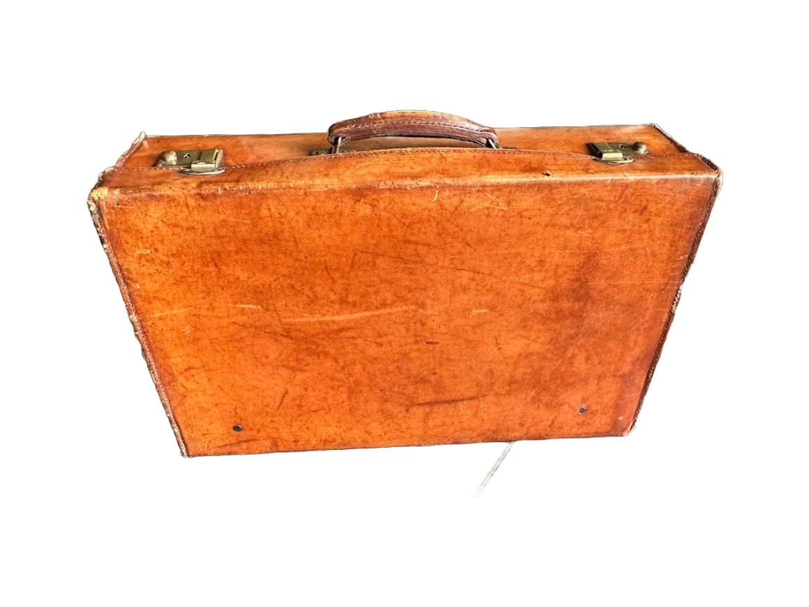 Stylish set of vintage brown leather English attaché cases from Chaney