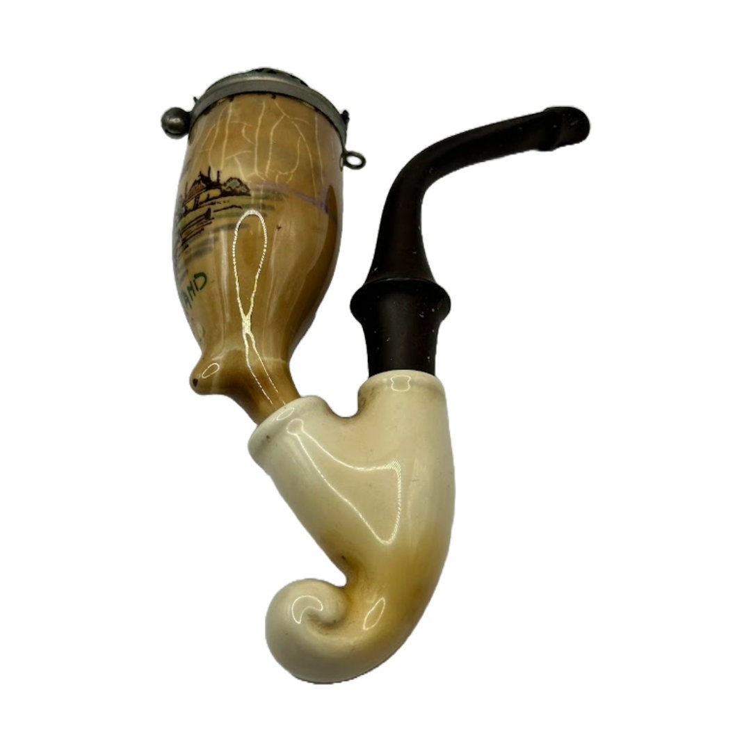 Beautiful Vintage Dutch Pipe Set with Porcelain Pipe Bowls - A Piece of Dutch Heritage!