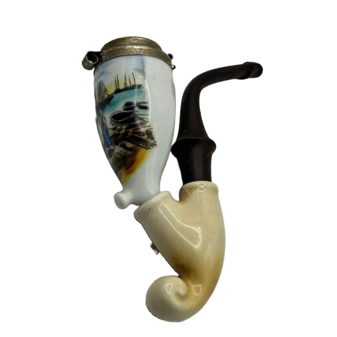 Beautiful Vintage Dutch Pipe Set with Porcelain Pipe Bowls - A Piece of Dutch Heritage!