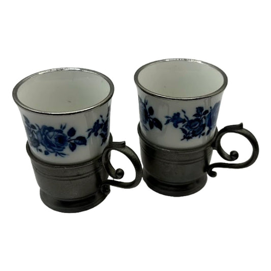 Charmante Delftsblauwe Kopjes met Edeltin Inzet - Een Vleugje Nederlandse Elegantie! - Cadeau voor Moeder - Moms gift