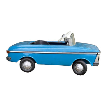 Moskvich Pedalcar - Moskvich Pedalcar - 1994 - Unique find - Barnfind - Mancave - Father's Day Gift - Eye-catcher - Free Shipping