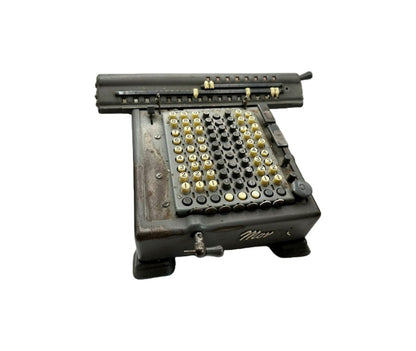 Discover a Vintage Gem: Monroe 1960 Manual Calculator!