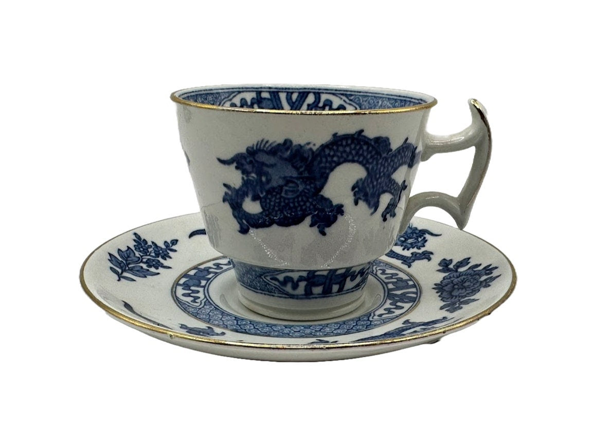 Beautiful set of 2 cups and saucers in Chinese style from Booth Silicon from England!