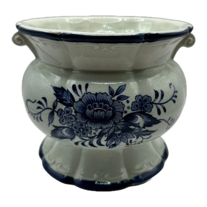 Beautiful Delft Blue Vase – Timeless Beauty with Crackle