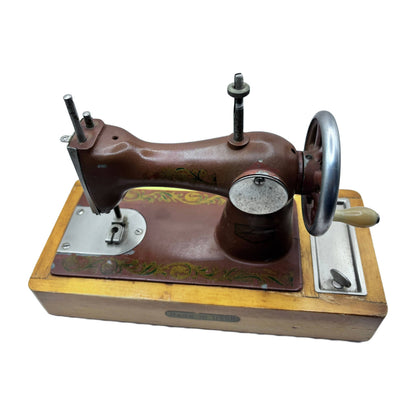 Prachtige Vintage Kinder Naaimachine Model Singer - Een Tijdloos Geschenk voor Creatieve Zielen!