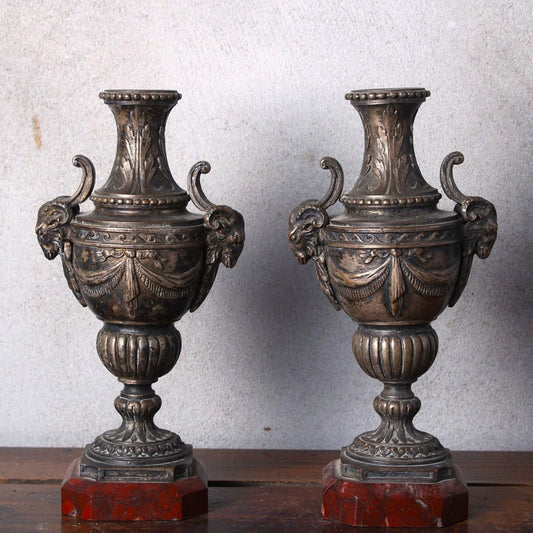 Antieke Franse Cassolettes met Ramshoofden op Marmeren Voet - Circa 1910 - Barok - Vintage - Gratis Verzending - Home decoration