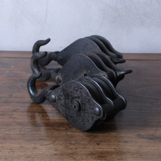 Vintage Set van 5 Gietijzeren Katrollen - Industrieel Nederlands Design, Jaren '30 - Gratis verzending - Industrieel interieur - decoratie