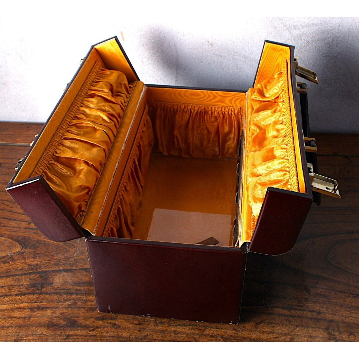 Vintage French Leather Box Shaped Handbag - Red Brown Leather - 70s - Free Shipping - Beauty Case - Suitcase - Briefcase - Stylish