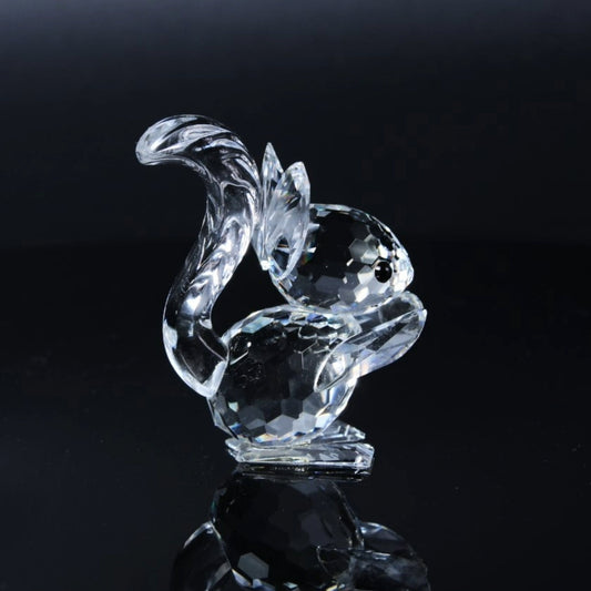Swarovski Eekhoorn met Noot - Prachtig Kristallen Beeldje uit Oostenrijk - Verzamelobject - Gratis Verzending - Cadeau voor Moeder