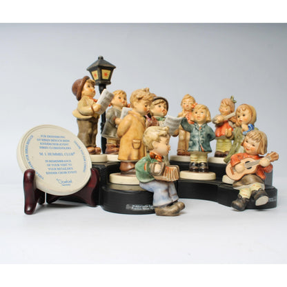 Hummel Club Children's Choir Collectors Set - Limited Edition - German Craftsmanship - Complete with Display Podium - Free Shipping