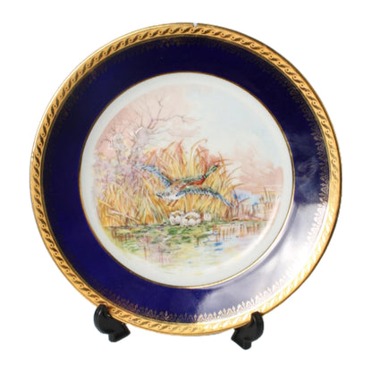 Handgeschilderd Limoges Porseleinen Decoratief Bord met Natuurtafereel, Véritable Bleu de Four, Frankrijk, Circa 1930-1950 Gratis Verzending