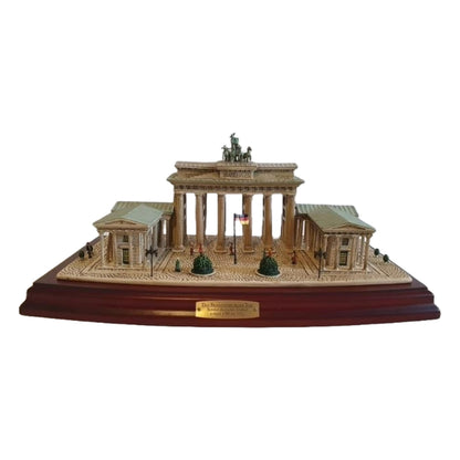 Detailed Brandenburger Tor Miniature Model with LED Lights by Hamilton Collection, 1990s, Gratis verzending