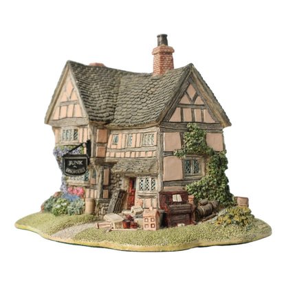 Zeldzame Lilliput Lane Junk and Disorderly cottage, handgemaakt miniatuurhuisje, vintage uit 1993, Engelse nostalgie, verzamelobject