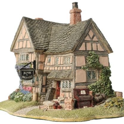 Zeldzame Lilliput Lane Junk and Disorderly cottage, handgemaakt miniatuurhuisje, vintage uit 1993, Engelse nostalgie, verzamelobject