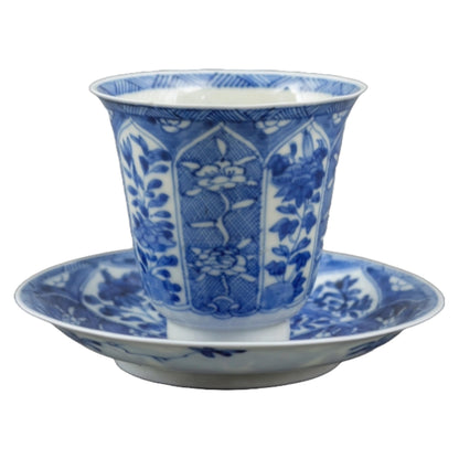 Antiek Hichozan Shinpo theeservies | 19e-eeuws Japans Arita-porselein | Zeldzaam blauw-wit servies met bloemmotieven | Verzamelobject