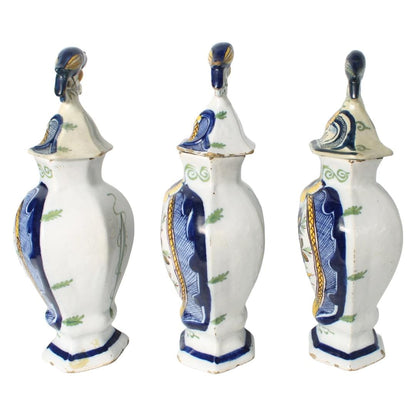 Rare 18th-Century De Klaauw Delft Cabinet Set, Hand-Painted Earthenware with Bird Finials, Polychrome, Marked, Antique Collector’s Item
