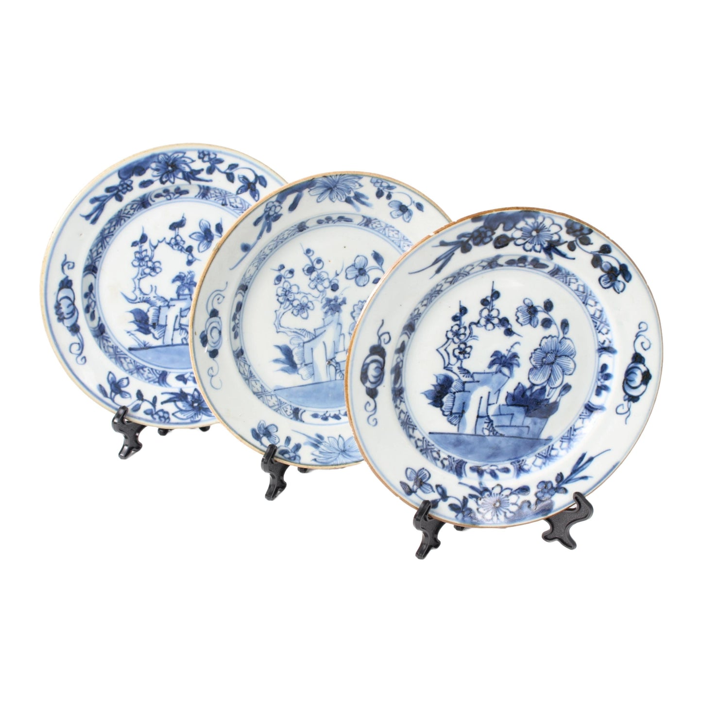 Set of Three 18th-Century Chinese Kangxi/Yongzheng Porcelain Dishes with Floral Blue-and-White Decoration, ca. 1700–1730
